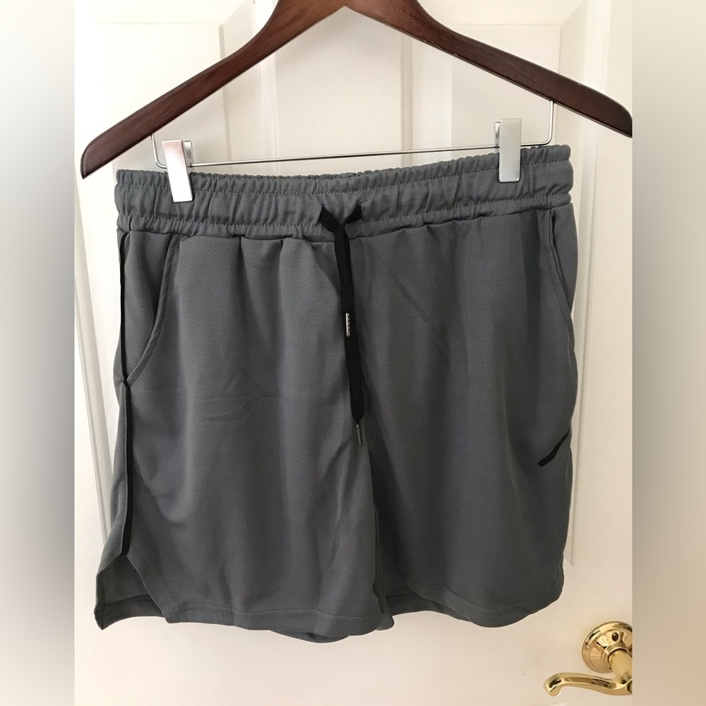 Athletic shorts